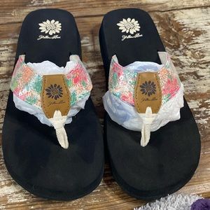 Women’s Yellow Box Flip Flops slightly worn “like new”.